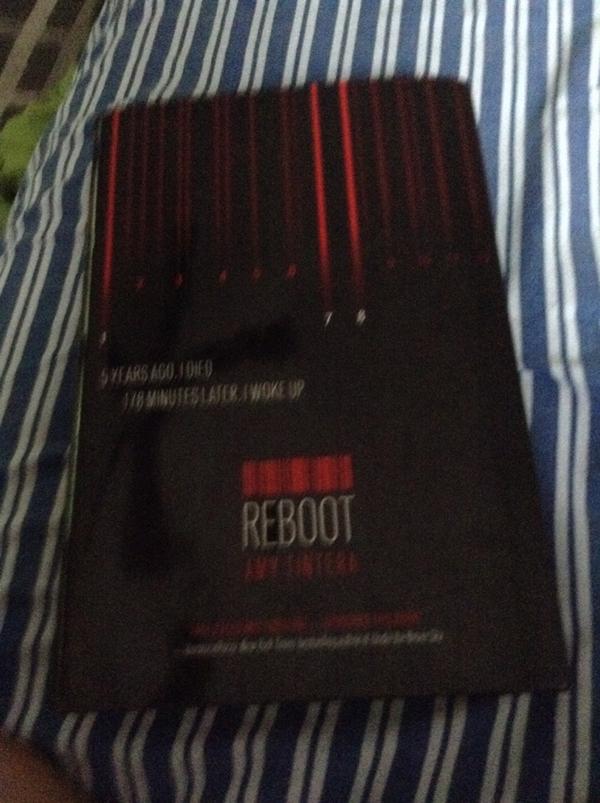supertenis10's tweet photo. Reading for the @BookTubeAThon almost done page 254 good luck to all of you readers http://t.co/ugtQVw8JSL
