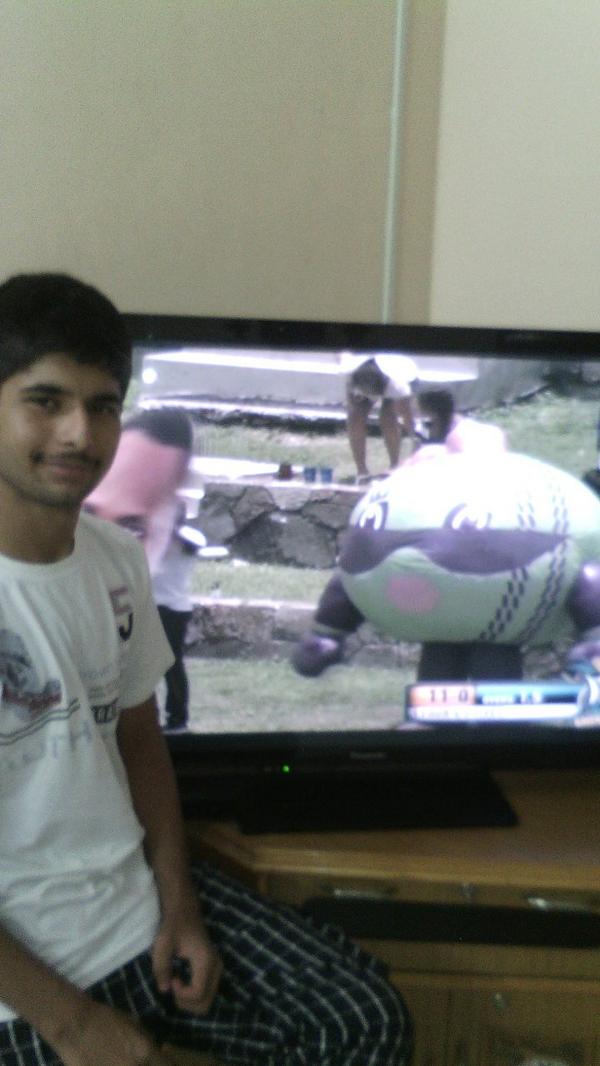 pranjal_97's tweet image. @SonySIX i am at home completed all my work just for watching...#CPLT20 #MyCPLSelfie #Exiceted
