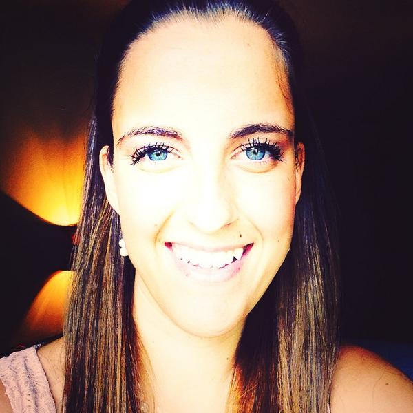 emparm94's tweet photo. #weddingfun #blueeyes #summer #smile http://t.co/7tQp2Y08gq