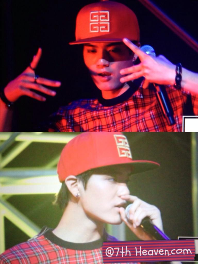 Bs6DwOtCcAEHk98.jpg:large