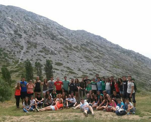Clarahusillos's tweet photo. Grcias por una semana increíble @LAZONAMANDA 
#Utopía, por un mundo mejor! SOMOS LOS DE LA ZONA, SOMOS LOS DE LA ZONA http://t.co/YIVJzdPFcP