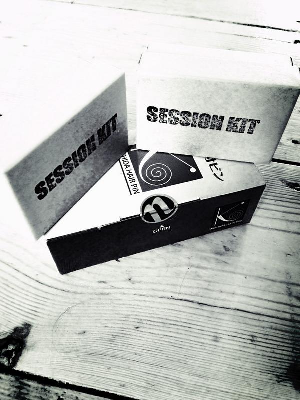 annachapman2012's tweet image. Ready and waiting for you @patrick_hair 😘😘 #session #sessionkit #Hair #grips #Japanese #nishida see you Monday 😘