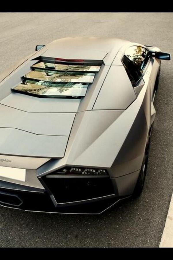 Everythingcar_'s tweet photo. Lamborghini http://t.co/h18VPGusOh