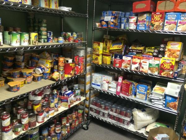 OHFWAC's tweet photo. Our pantry is stocked daily for families in need! #giving http://t.co/2nZXfTuHfj