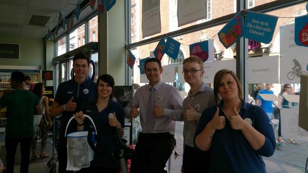 Let's stick together and it'll beeee alright. Let's raise some money for <a href="/DiabetesUK/">Diabetes UK</a> <a href="/MarkJGresham/">Mark Gresham</a>