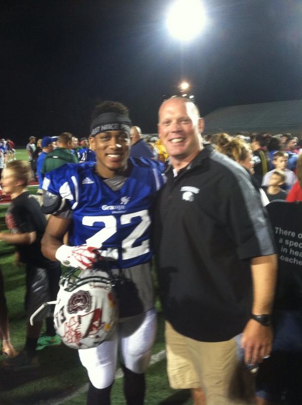 Coach Mal &amp; Tashan Finley @ 2014 North/South All Star game!!! <a href="/LN_Wildcat_FB/">LN Football</a>