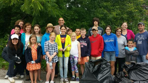 MaxKhanLib's tweet photo. Natalia Tucciarone (Superman shirt) arranged, with other students, to clean up the Joshua Creek Trail.  Thnxs to all. http://t.co/bL9XwC8fD9