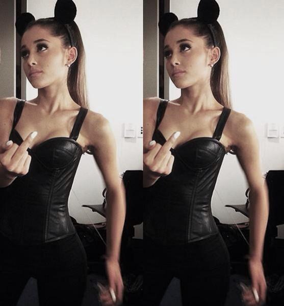 Ariana (@americandeity) on Twitter photo 