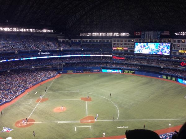 Annual Jays game with the ladies of <a href="/AGDzx/">Agdzx</a>!! Let's go Blue Jays!!