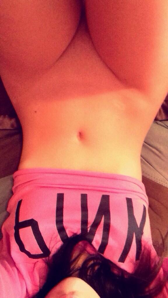 ILike_Nudez's tweet image. Teasing 😩🙈😍😏