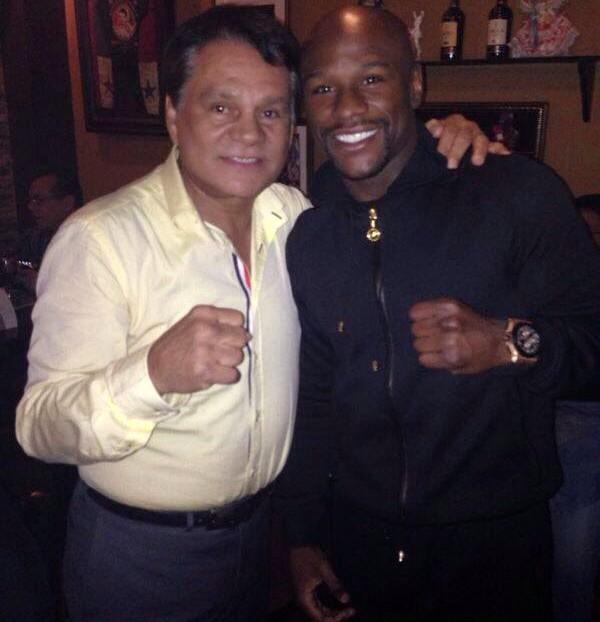 Laceupboxing's tweet photo. LEGENDS! @FloydMayweather &amp; Robert Duran recently in Panama http://t.co/z2sVmThVjX
