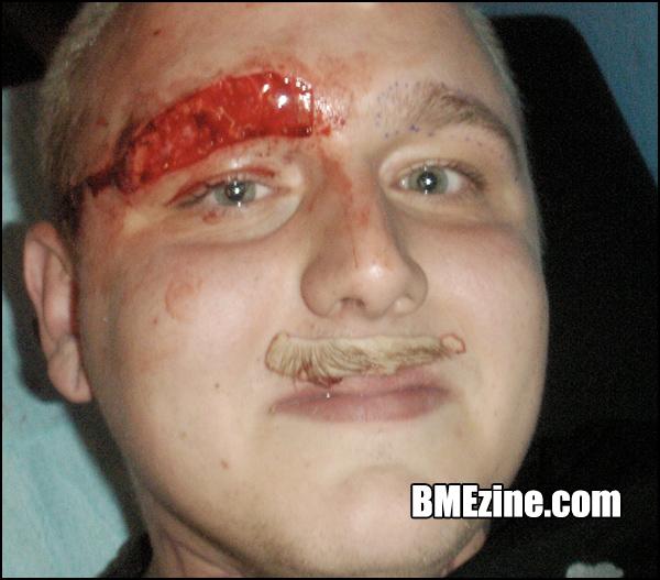 BellsOneTime_'s tweet photo. O.O "@TerrifyingPosts: This guy really wanted a mustache. http://t.co/qU6GHRv77Y"