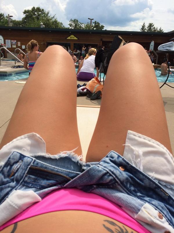 mandalynn608's tweet image. #poolday at #edgeodells #widells