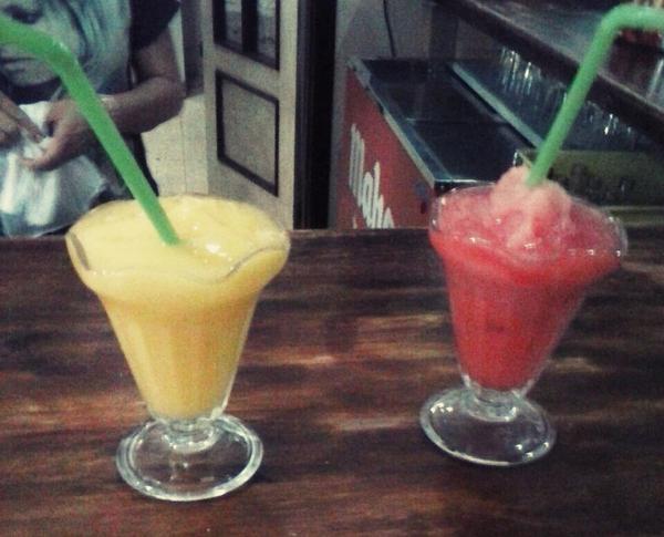Cafe_Reina's tweet photo. ¡¡Elige el tamaño y el sabor que quieras!! ^_^ http://t.co/DRHSiiTfIJ