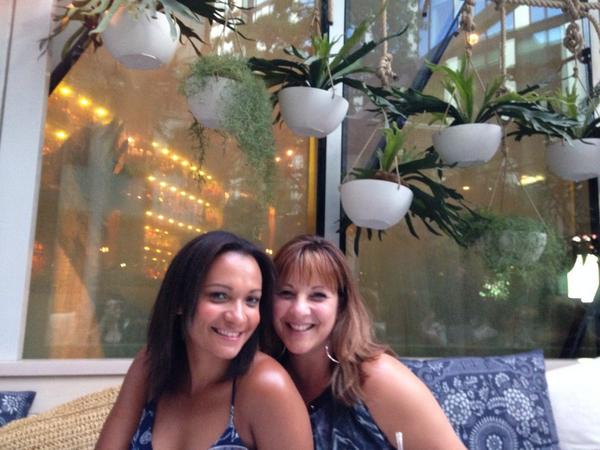 @Fi_CD <a href="/arafaheneghan/">Arafa Heneghan</a> more cocktails in Spinningfields