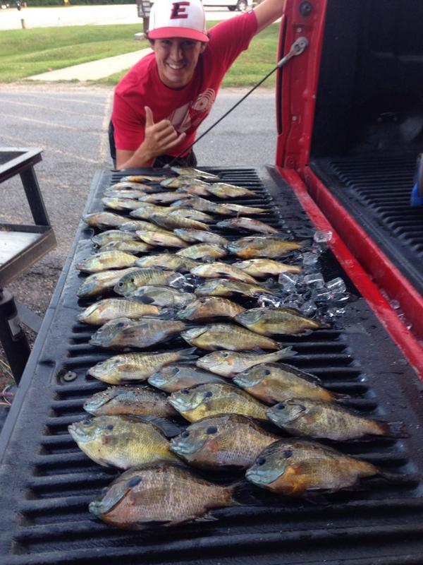 TrioOutdoors's tweet image. 5 in a row!!!! #shootingfor10!!