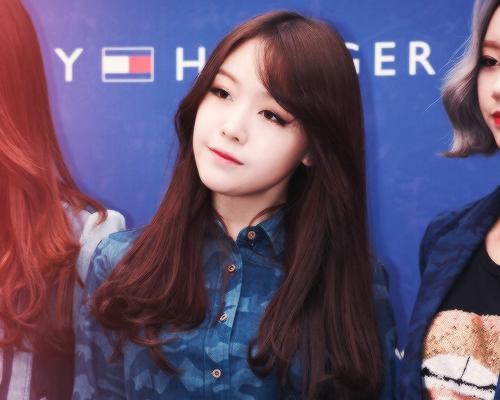 weirdoentt's tweet photo. [VERIFIED] GIRLS DAY BANG MINAH @bngmnhshi welcome and be active beb! Put weirdoteam on your bio/loc (✿┒ ื₃ ื┎) http://t.co/NR3wx1uXFv