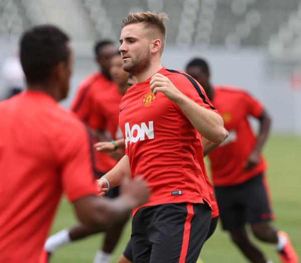IMAGES: Day 1, training in Los Angeles. #mutour