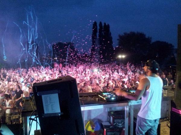 1DRASHID's tweet photo. IT was on @RiverlandFest #gigs #latin #drums #festival #Summer #2014 http://t.co/yk6CdnHzSV