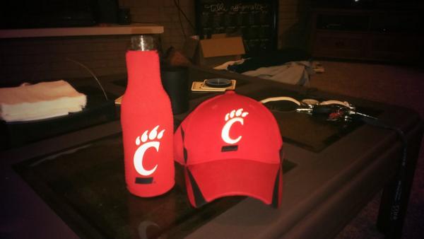 joshuatstanton's tweet image. Remember when I taught you how to make Smirnoff manly... On second thought just buy a bottle cuzzi guys #ManLessons