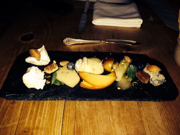 gregpezza's tweet image. What's a night out without some #cheese ?