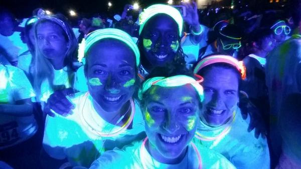 mix2grey's tweet photo. #aviatorsports #neonvibe #brooklyn http://t.co/YC13WSH6v8