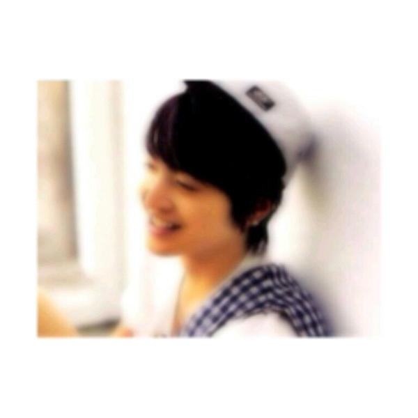 __________OZ__'s tweet photo. +

   《  先廼観え無い未来さえ喪

      KMF / YELLOW / KKO. DM

                       優しく照らした   》

#RTしたnrさんbotさんフォローする 

+ http://t.co/t0B9LM5hlj