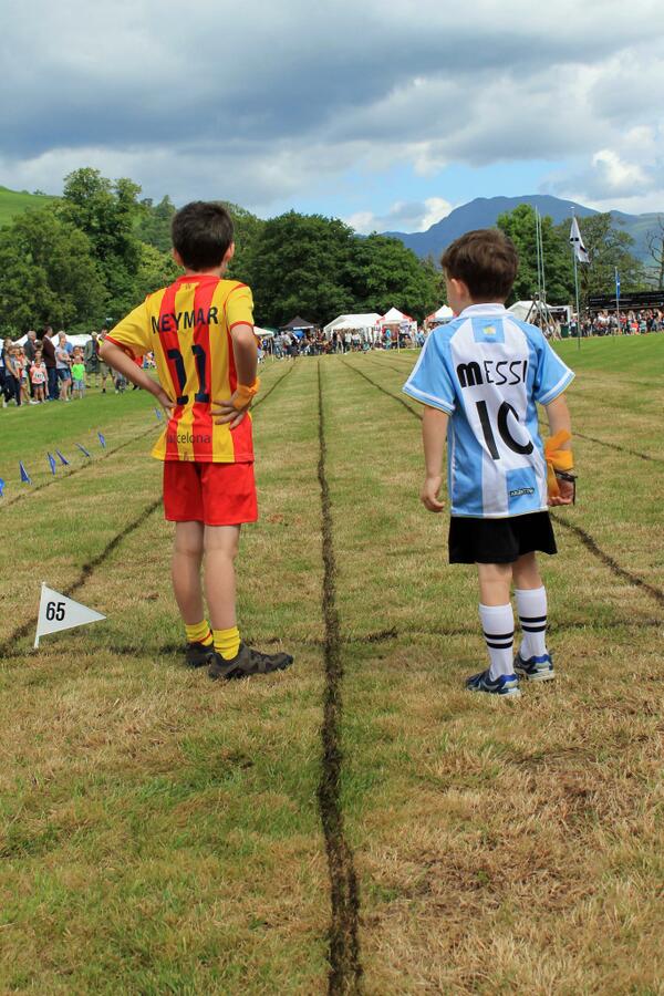 Spotted at Luss Highland Gathering Sat, #neymar vs #messi line up for the sprint #LochLomond #Scotland (Torres won!)