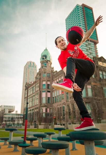 EV-entertainment tweet media