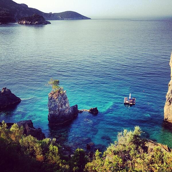 ediakopes's tweet photo. Παραλία Παλαιοκαστρίτσας, Κέρκυρα 
#palaiokastritsa #kerkyra #cofru #diakopes #ediakopes http://t.co/LfI5PesTlq