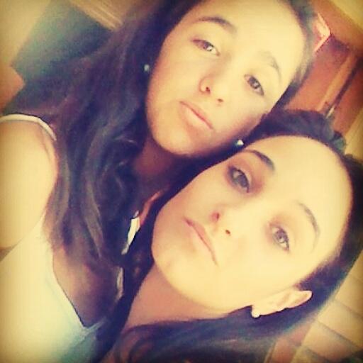 TuLittleSister's tweet photo. @LauraPe7 *preciosas* tqq http://t.co/LQQWRra4Ef