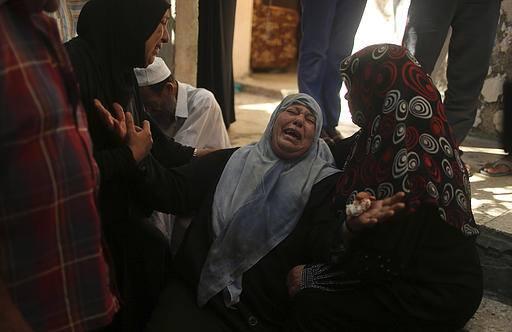 TeladanRasul's tweet photo. dari @sahabatalaqsha Ta'ziyah salah satu korban kejahatan zionis hari ini di Gaza  http://t.co/T4p0Ebirh4