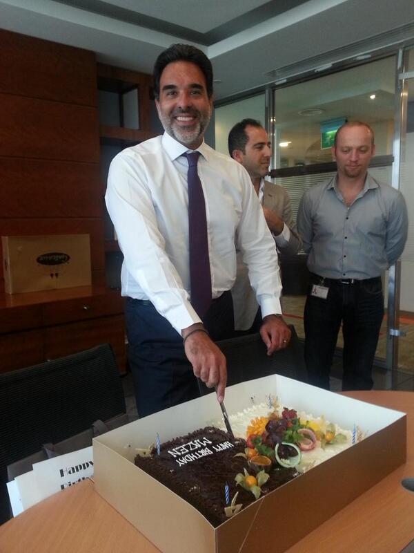 jayeflores's tweet photo. @HayekMG Happy birthday Mazen! Thank you for your generosity and kindness!  Another fruitful year ahead... http://t.co/rUfcdsVJhg