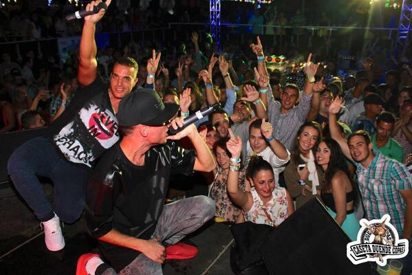Manuel2SantosDJ's tweet photo. La conexion del Sur @DUENDECOPAS2 @soypilson @SUMspain @pablomoramusic http://t.co/fpDLnmK1tX