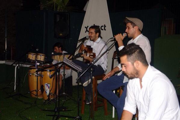 Escdlacalle's tweet photo. @yomynavarro @Juteca92 @fulgensmith32 http://t.co/i8wHOt5c0w