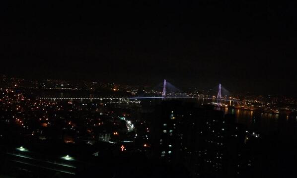 Carpediem_mj's tweet image. #100happydays #48Day
너구리는 어디로. 지나치게 고요한 밤.
고모 병원을 다녀올 수 있어서 다행스럽다. 봬도 마음이 아프지만 뵈러 가지 못할 땐 마음이 더 안좋으니까.