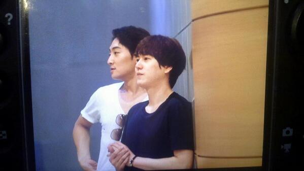 BsBmR2-CcAMcee6.jpg:large