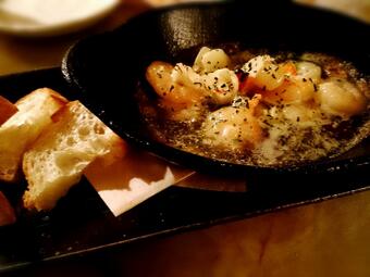 大好きなアヒージョ♡ ディナー♡♡ http://t.co/mesfIWqliu