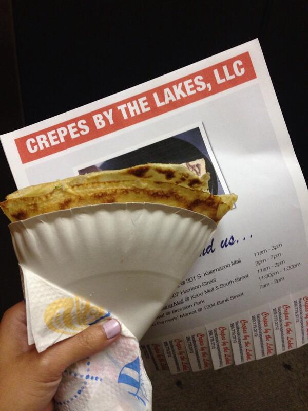 KzooisDelicious's tweet photo. Creeps by the Lakes, you guys. On the Kzoo Mall today until 3. I had the Chicken Cesar and it was delightful. http://t.co/2yGJmmjCSD