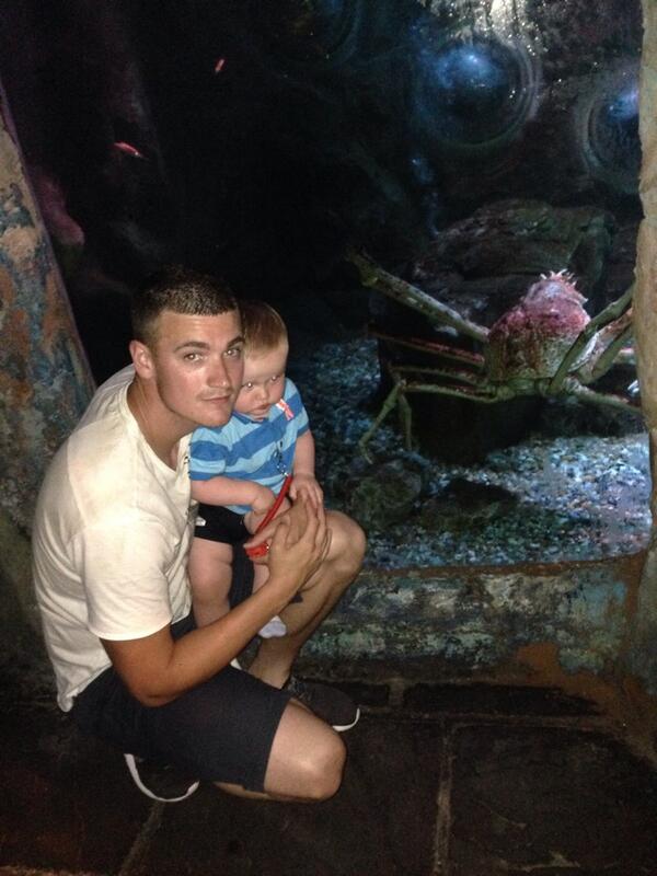 LeishmanAndy's tweet photo. Wee man's a bit scared of the big crab!! http://t.co/sXy4GNcVDc