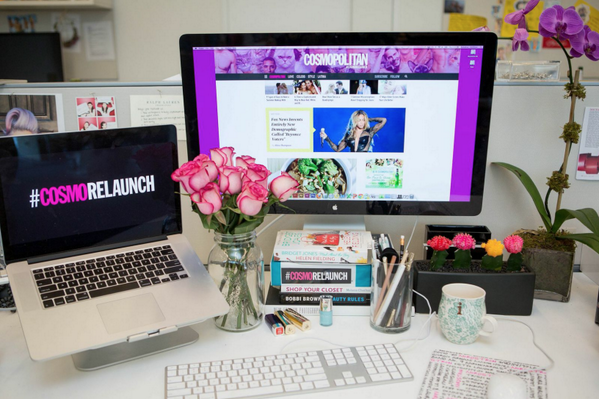 Cosmopolitan's tweet photo. Casually admiring the new http://t.co/GYeksrWf5q. #CosmoRelaunch http://t.co/qUxoTHYmmH