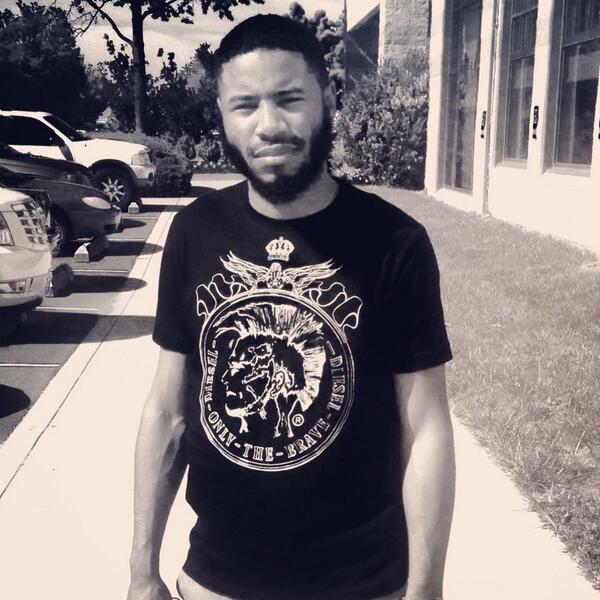 nevabrokeja's tweet image. North side of philly they found me !! #dangerzone #nevabroke