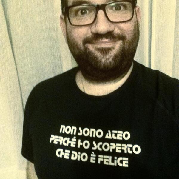 Don Dino Pirri Asiaargento Pure Io Ho Le Magliette Fughe Uffa Http T Co Sk4niix7tc