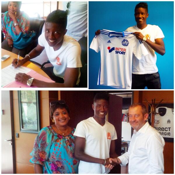 Moom_s's tweet photo. C'est Officiel 1er Contrat Pro Signé Avec Mon Club De Coeur L'Olympique De Marseille ! #Heureux#Fier#ThanksAllah 🙏❤️ http://t.co/3ePHHjHWmy