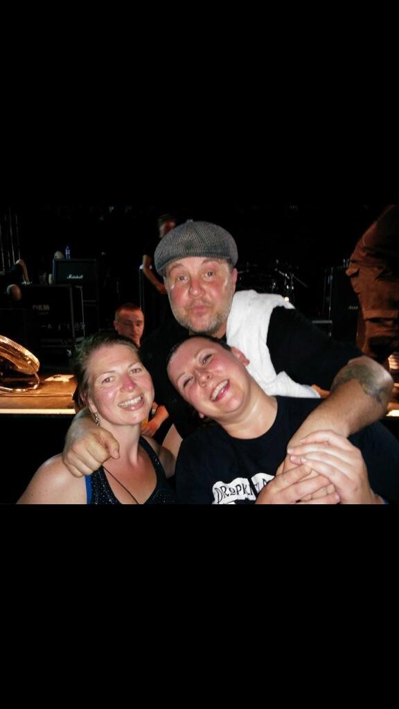 Wow - Dropkick's in Liverpool. Next time we're getting on stage for KMISF! @KenDKM <a href="/DropkickMurphys/">Dropkick Murphys</a> @HelenLeighDolan