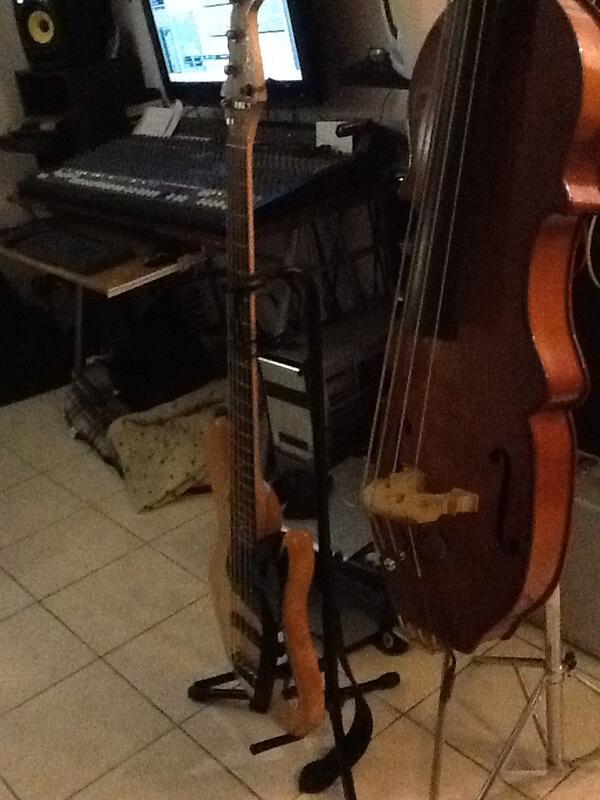 Ema_Mod's tweet image. Live  in Soustons Studio....