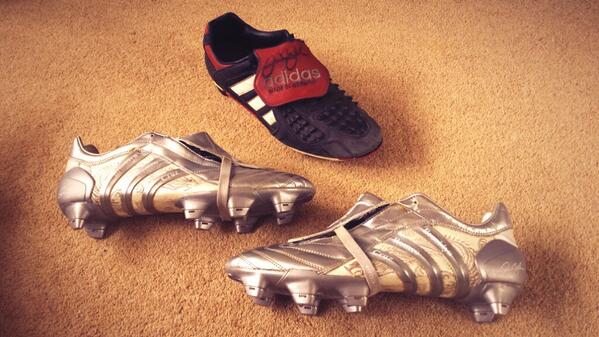 AlexSladeSELECT's tweet image. Whether you have a budget of £100 or £10,000 we can source your desired memorabilia! Feel free to contact us!