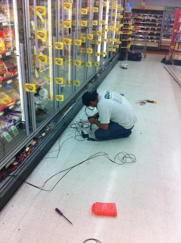 FridgeWizeHQ's tweet image. Adam installs Anti-Sweat Heater Controls, reducing #antisweat heater energy use by 80% for a #PA #supermarket chain.