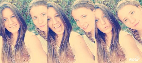 MariaAngeles_VO's tweet photo. Buuena tardee con @andreaarnal34 http://t.co/KfV17Kz0mp