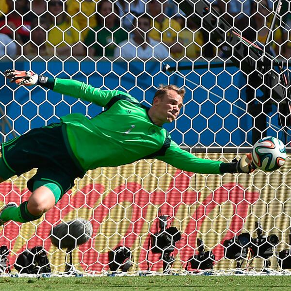 soccerdotcom_gk's tweet photo. HT:#GER 5-0 #BRA! If @Manuel_Neuer keeps a clean sheet, we will give away one $50 gift card. Follow &amp; RT to enter! http://t.co/HF0wa7bYUE